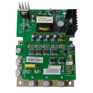 Tarjeta Unidad Condensadora Vrf 17122300001353 / 201319900882 / 17127000000444 / 201319900881 / 17127000004061
Sirve E4prf90 / E4prf98 / E4prf118 / E4prf140 / E4prf158 MOD02846